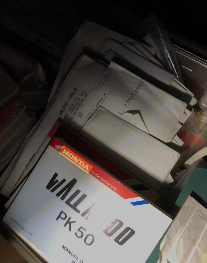 Papiers honda wallaroo et camino neufs, Enlèvement ou Envoi, Comme neuf