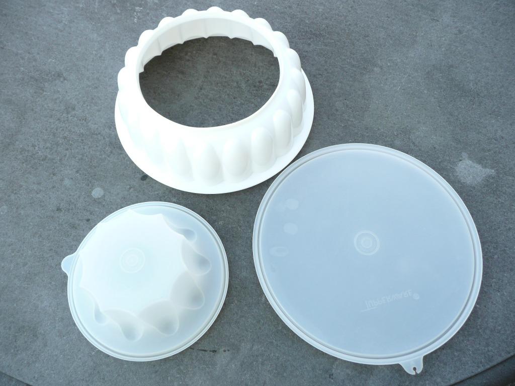 NIEUWE Tupperware tulbandvorm 1,5 l (vliegende schotel), Ophalen of Verzenden, Nieuw, Wit