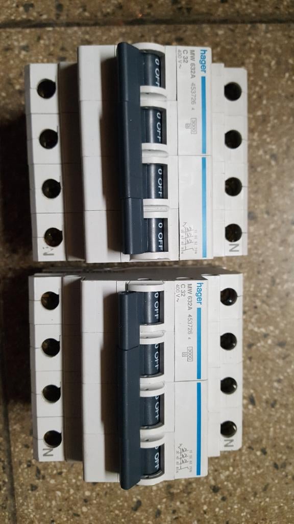 Automatische zekering 4 polig 32A, Doe-het-zelf en Bouw, Ophalen of Verzenden, Nieuw