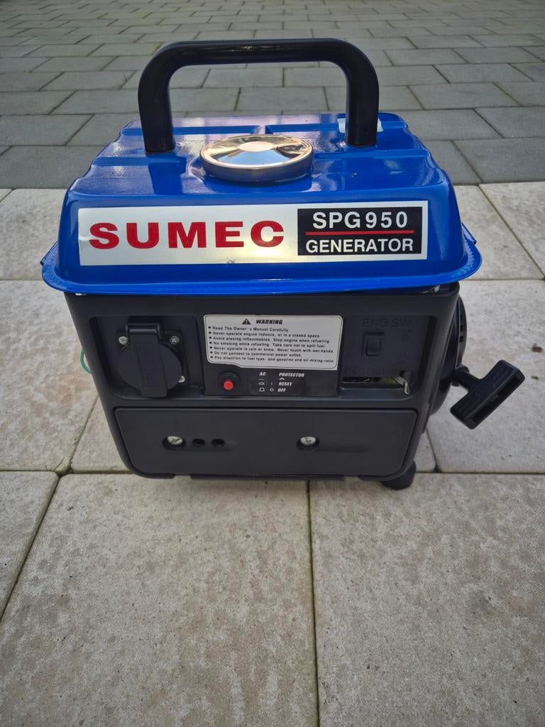 SUMEC SPG950 GENERATOR, Ophalen, Benzine, Zo goed als nieuw, Geluidgedempt