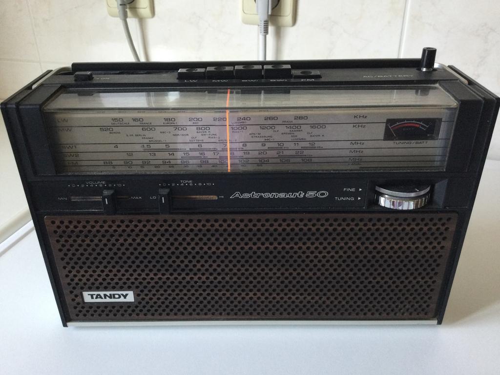 Vintage tandy astronaut 50 radio, Enlèvement ou Envoi, Utilisé, Transistor