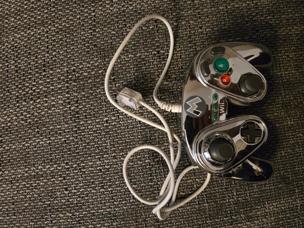 Controller voor de wii u, Games en Spelcomputers, Ophalen of Verzenden, Zo goed als nieuw