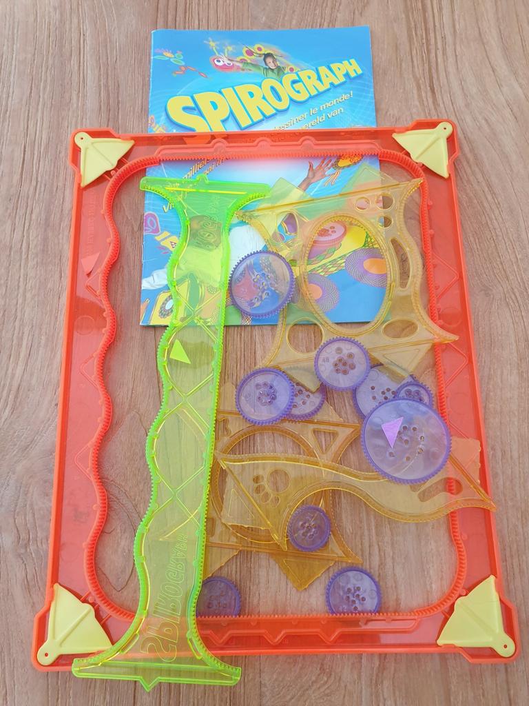 Jeu de dessin spirographe, Enlèvement ou Envoi, Comme neuf