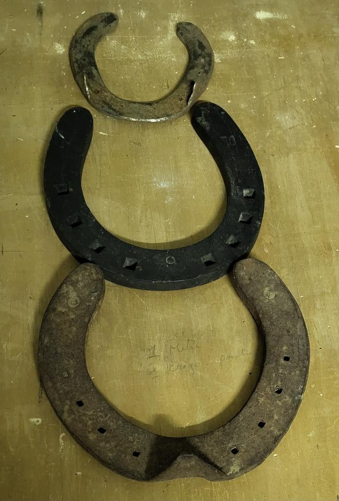 Fers à cheval anciens, Enlèvement