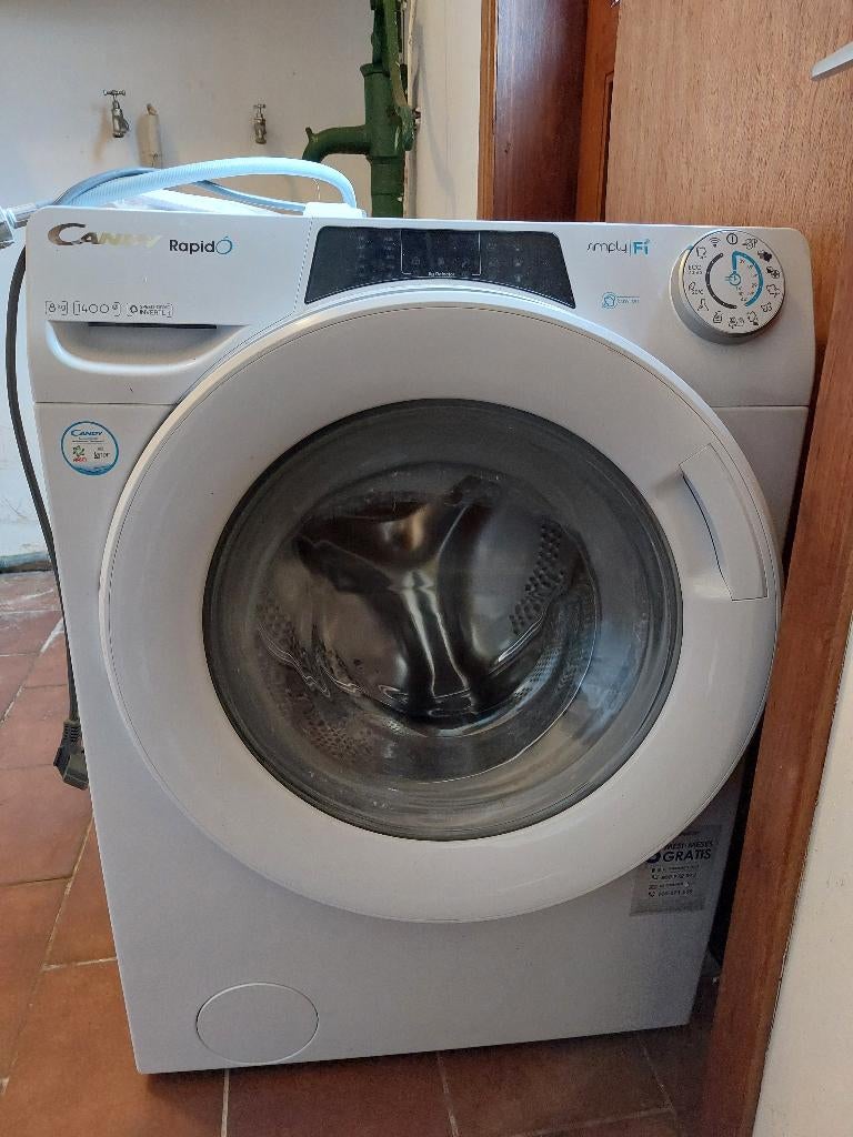 wasmachine Candy, Elektronische apparatuur, Ophalen, 1200 tot 1600 toeren, 8 tot 10 kg, Zo goed als nieuw