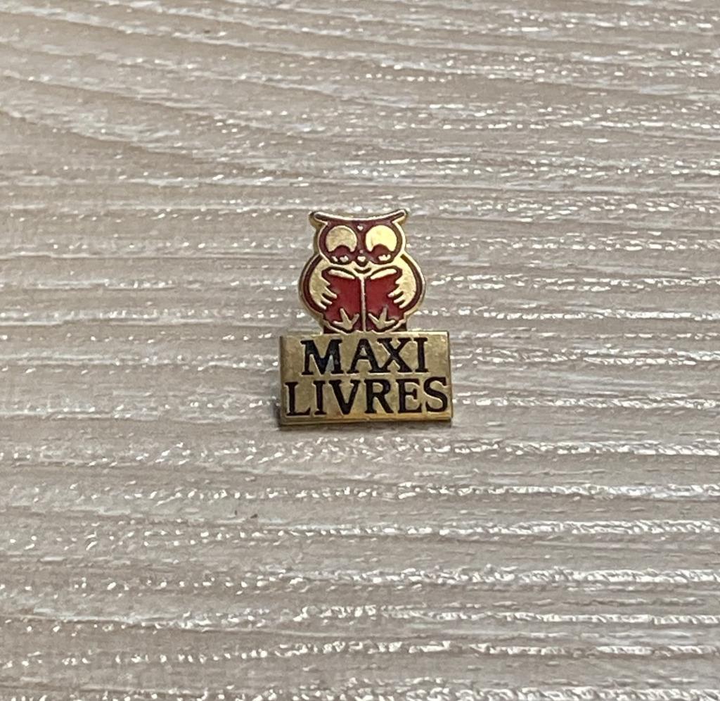 PIN - MAXI LIVRES - UIL - CHOUETTE, Envoi, Utilisé, Autres sujets/thèmes, Insigne ou Pin's