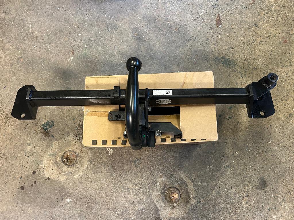 Trekhaak bmw x1 F48, Auto-onderdelen, Ophalen, Gebruikt