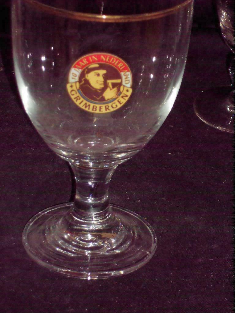Bierglazen.Grimbergen.Nederlands.Postel .Type Orval.Brigand, Enlèvement ou Envoi, Comme neuf, Verre ou Verres, Duvel