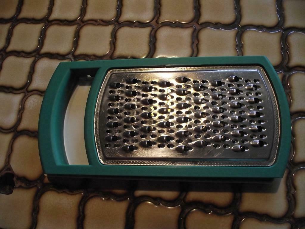 râpe Tupperware, Enlèvement ou Envoi, Comme neuf, Vert, Autres types
