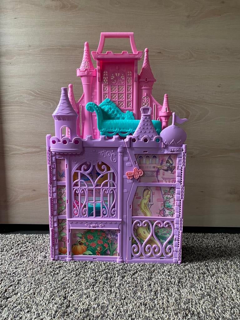 Prinsessen kasteel , poppenhuis, Kinderen en Baby's, Speelgoed | Poppenhuizen, Ophalen, Zo goed als nieuw, Poppenhuis