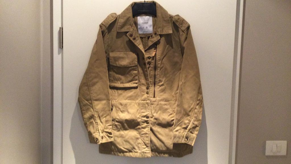 Bruine jas met leuke rug maat S van Pull & Bear, Vêtements | Femmes, Vestes | Hiver, Enlèvement ou Envoi, Taille 36 (S), Comme neuf