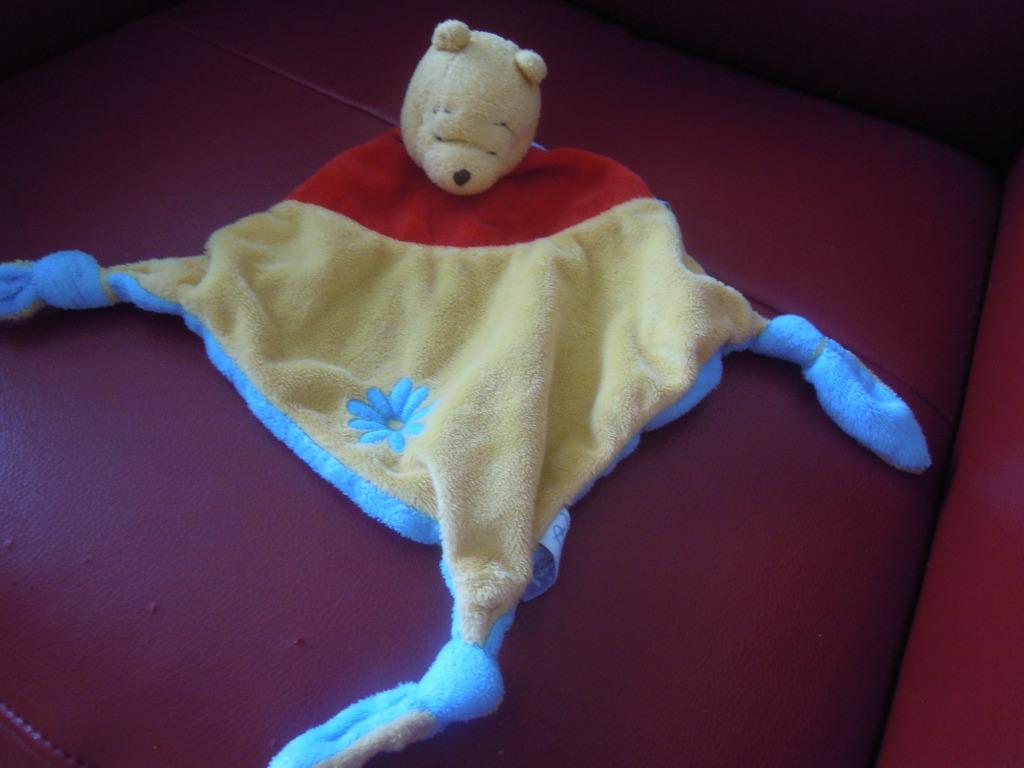 knuffeldoekje disney baby winnie (doosD), Ophalen of Verzenden, Nieuw, Beer