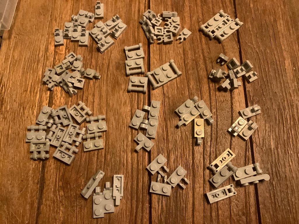 Lego koppelstukjes licht grijs 83 stuks / 499-4-6, Ophalen of Verzenden, Zo goed als nieuw, Losse stenen, Lego