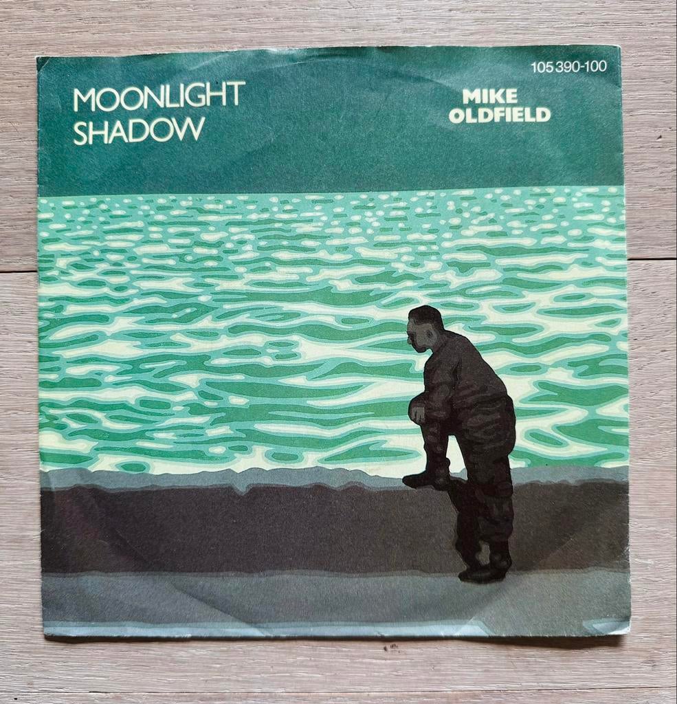 Vinyl single: Mike Oldfield - Moonlight shadow, Ophalen of Verzenden