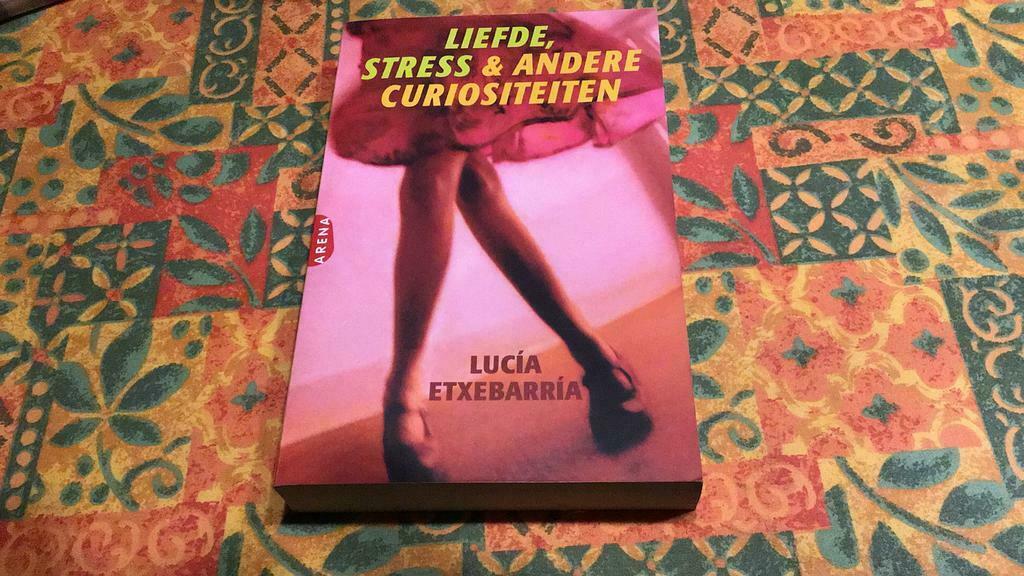 Amour stress & autres curiosités (€), Enlèvement ou Envoi, Comme neuf