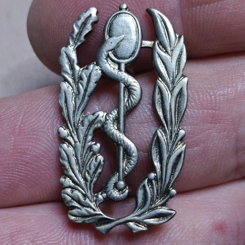 Plaque d'immatriculation du Service médical de l'armée belge, Enlèvement ou Envoi, Armée de terre, Emblème ou Badge