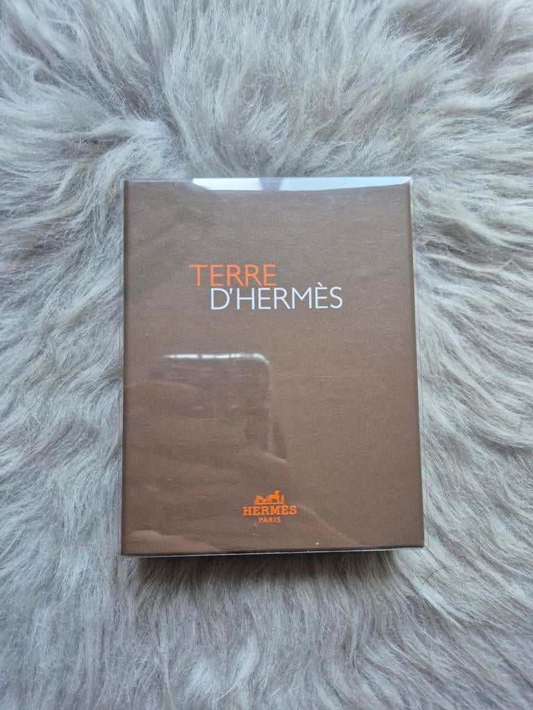 Parfum + fragrance stone: Hermès - Terre d'Hermès 12,5ml, Handtassen en Accessoires, Uiterlijk | Parfum, Ophalen of Verzenden