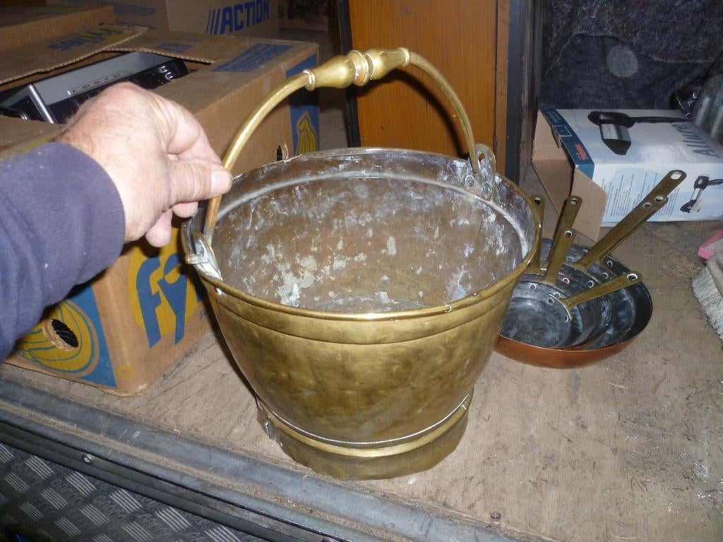 OUDE KOPEREN EMMER, Ophalen