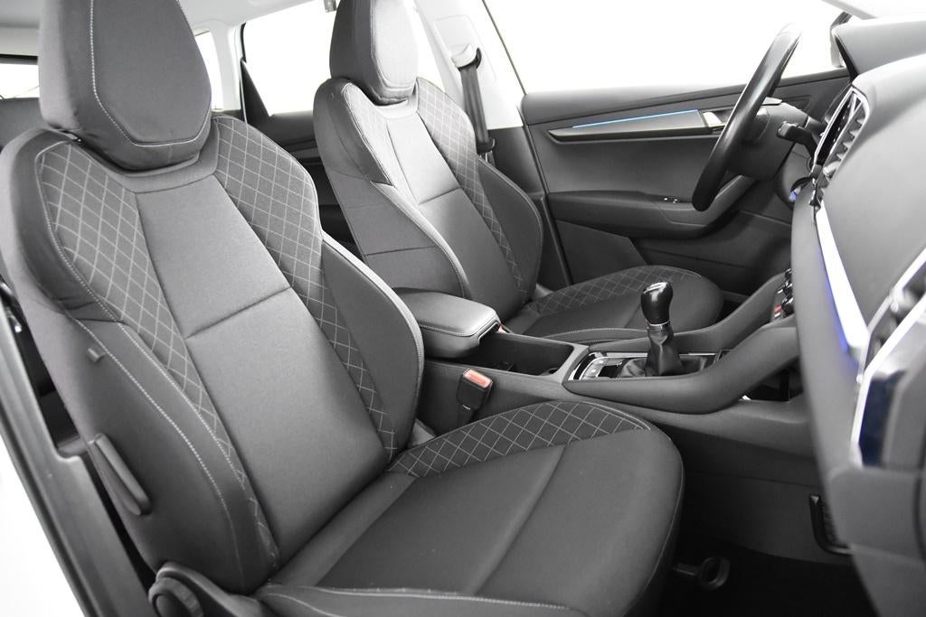 Skoda Karoq 1.5 TSi Ambition *1ste Eigenaar*Parkassist*, Auto's, Skoda, Voorwielaandrijving, 1498 cc, 4 cilinders, Karoq