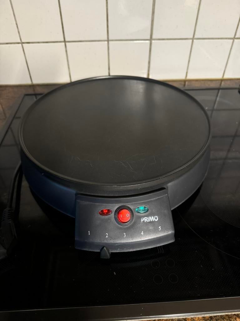 Pannenkoeken pan PRIMO, Elektronische apparatuur, Ophalen, Zo goed als nieuw