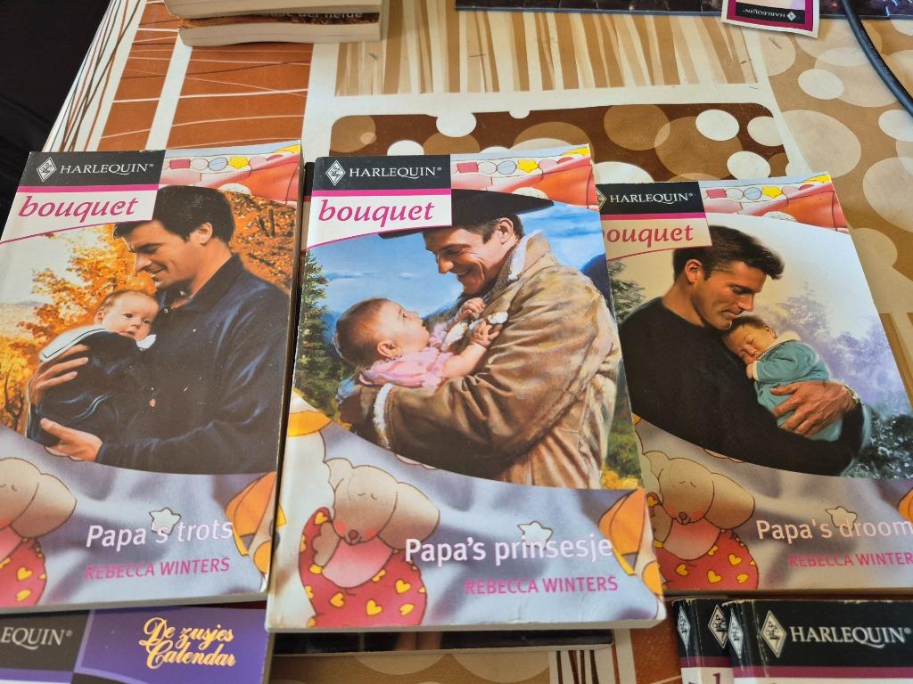 Bouquet - vervolgverhalen- S.Kendrick, C.Mortimer, L.Graham, Boeken, Ophalen of Verzenden, Gelezen