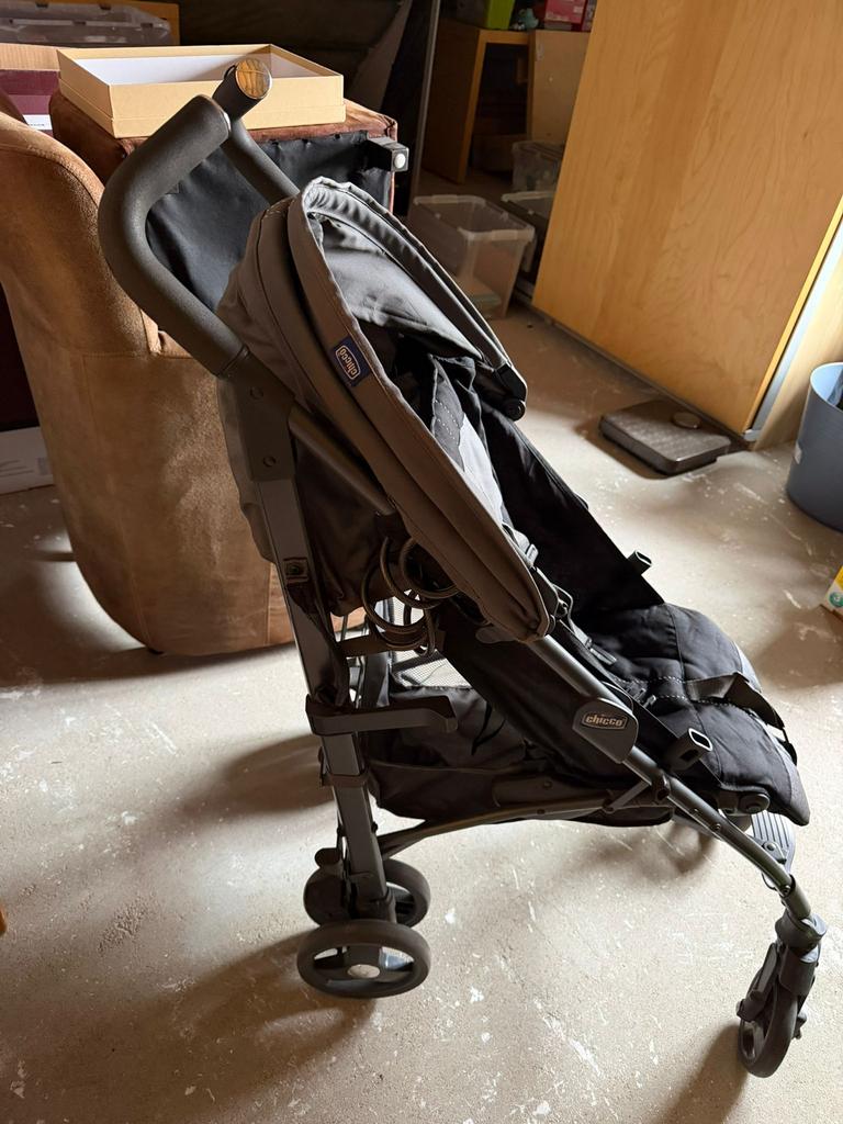 Chicco plooibuggy liteway, Ophalen