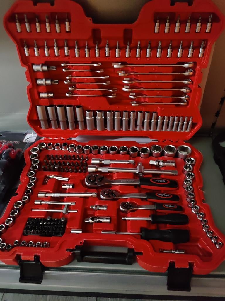 Kit de douilles professionnelles UltraToolz 215 pièces 1/4", Enlèvement ou Envoi