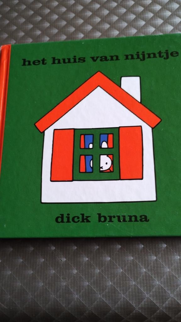 Dick Bruna - Het huis van Nijntje achter beetje beschadigd, Enlèvement, Comme neuf, Dick Bruna