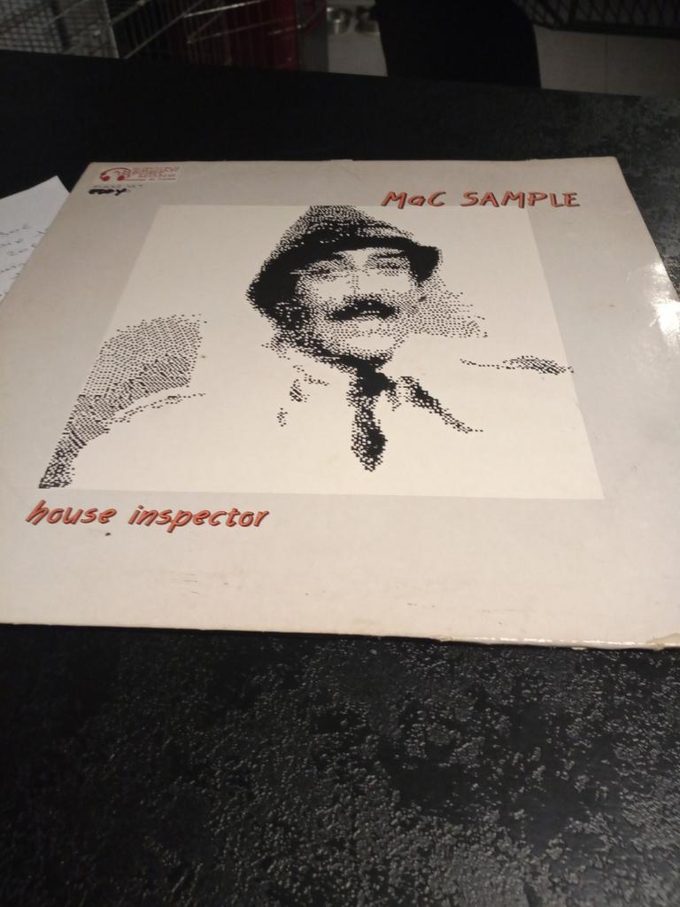 Vinyle 33 tours Mac sample