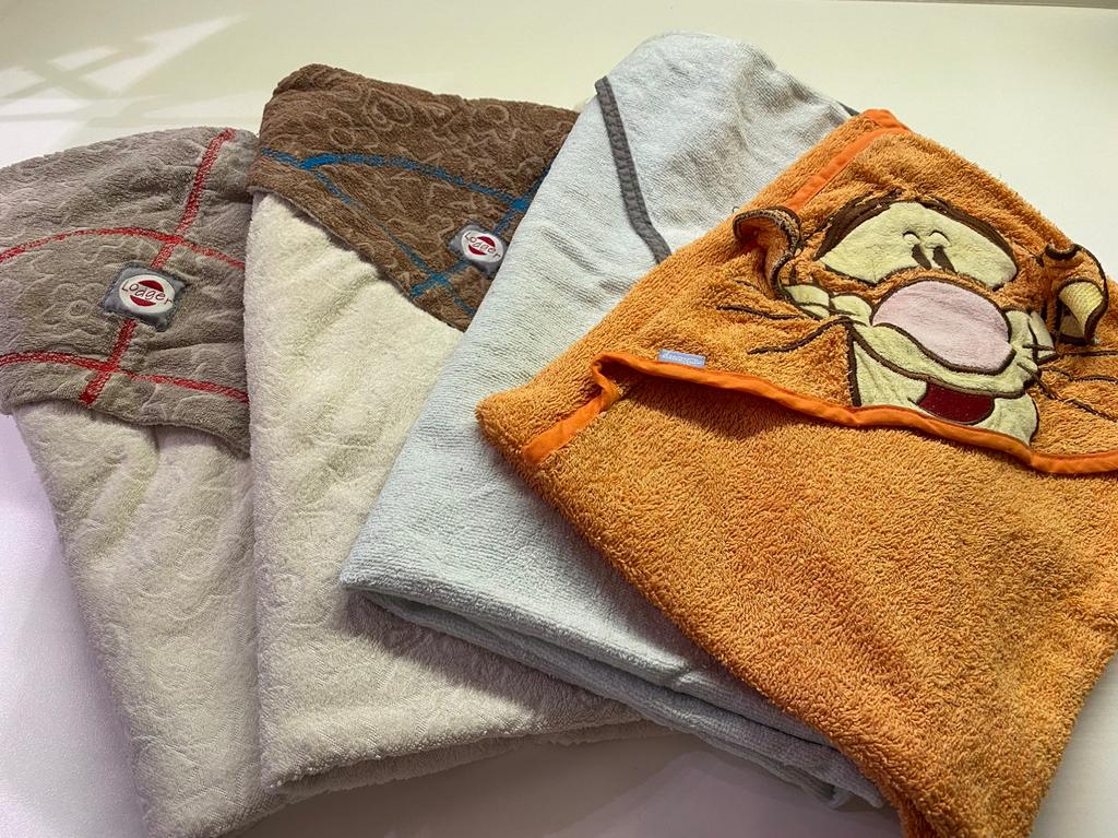 Badhanddoeken baby. Babycape. 4 stuks., Kinderen en Baby's, Overige merken, Gebruikt, Overige typen, Ophalen of Verzenden