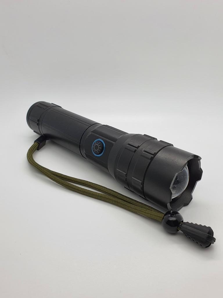 Krachtige LED zaklamp – Handige Gadget!, Caravans en Kamperen, Ophalen of Verzenden, Nieuw, Batterij