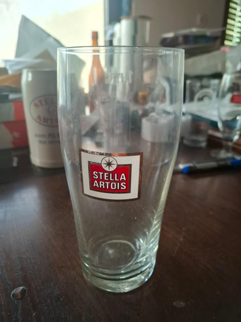Stella Artois glas van 1 liter, Verzamelen, Biermerken, Verzenden, Gebruikt, Glas of Glazen, Stella Artois