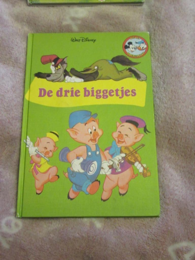 Boek : De drie Biggetjes - Disney Boekenclub - 1989, Ophalen of Verzenden, Overige figuren, Gebruikt, Overige typen