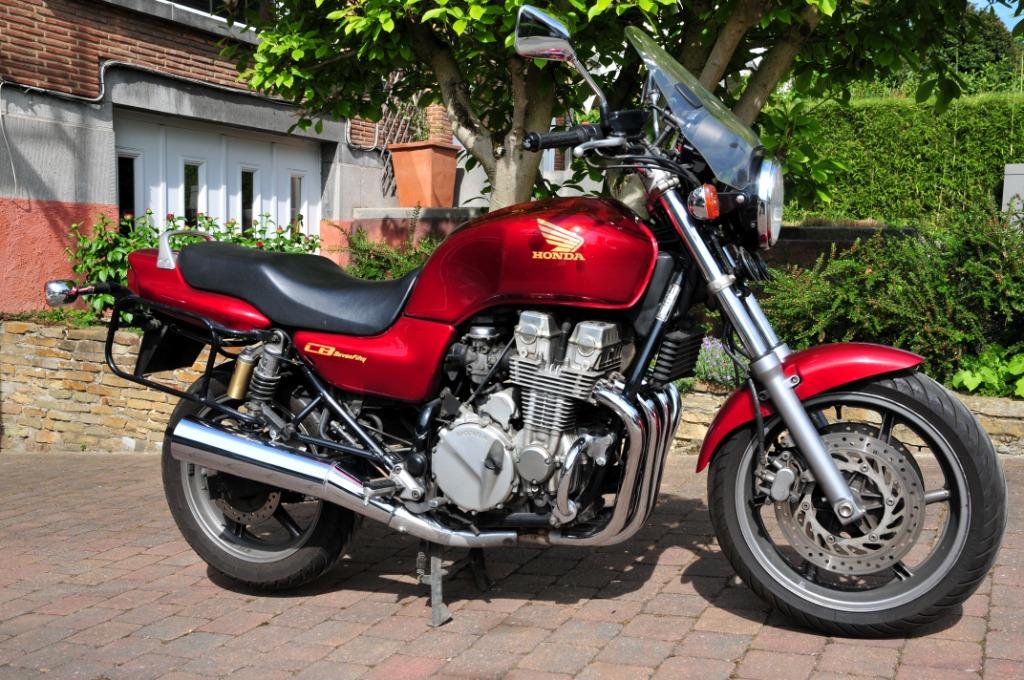 Honda Seven Fifty, Motos, Motos | Honda, Tourisme, Plus de 35 kW, 747 cm³, Particulier