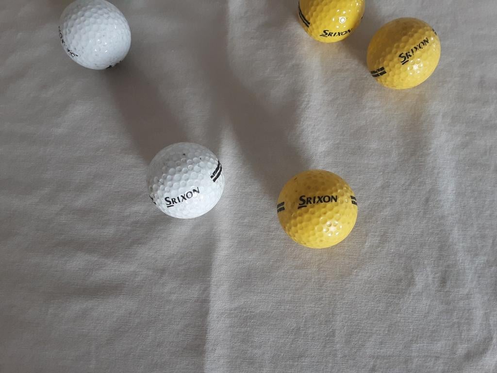 Golfballen Srixon, Sport en Fitness, Golf, Ophalen, Gebruikt