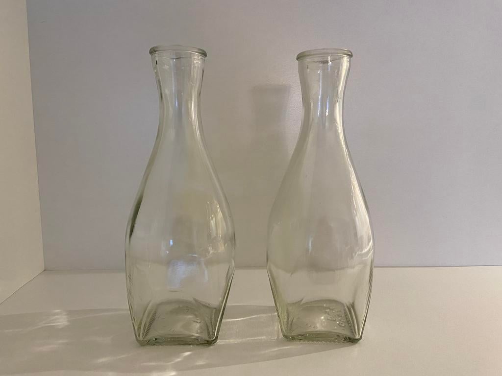 2 glazen flessen of vazen NIEUW, Ophalen of Verzenden, Nieuw