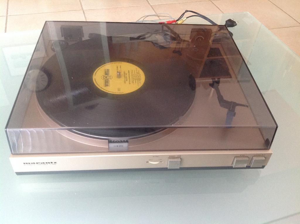 Platenspeler Direct Drive Marantz TT240, Ophalen of Verzenden, Zo goed als nieuw, Platenspeler, Overige merken
