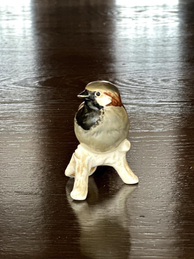 Porseleinen Vogeltje Sparrow Goebel, Enlèvement, Comme neuf, Animal