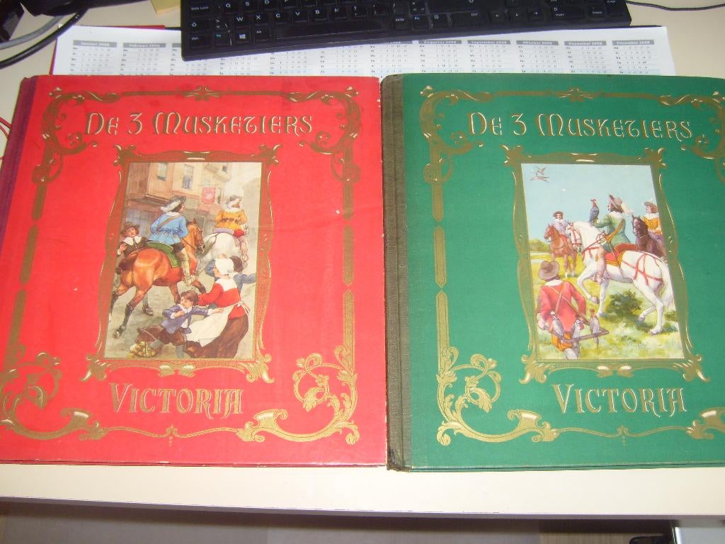 BOEKEN DE DRIE MUSKETIERS, Ophalen, Zo goed als nieuw, Plaatjesalbum