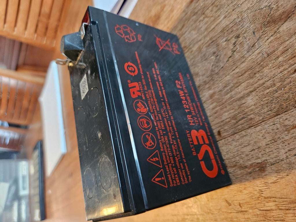 csb HR1234W V2, Enlèvement, Utilisé