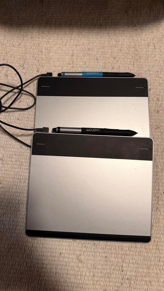 Intuos Pen&Touch Small (2 pièces), Enlèvement, Comme neuf
