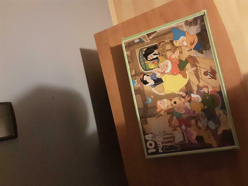 Sneeuwwitje puzzelspellen, Ophalen, Meer dan 50 stukjes, Gebruikt, 2 tot 4 jaar