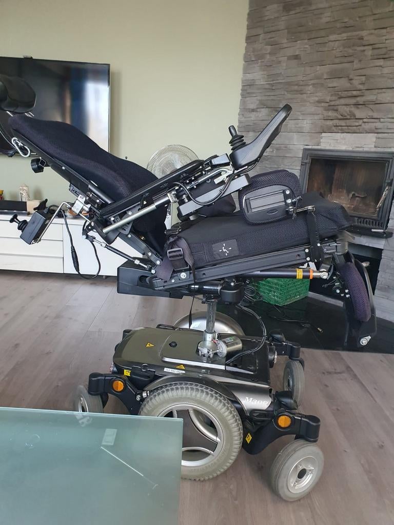 Rolstoel Permobil M300 NIEUWE BATTERIJEN‼️‼️, Diversen, Ophalen