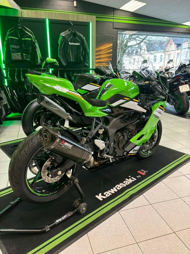 KAWASAKI ZX4 RR PISTE, Motoren, Sportuitlaat, 400 cc, 4 cilinders, Bedrijf