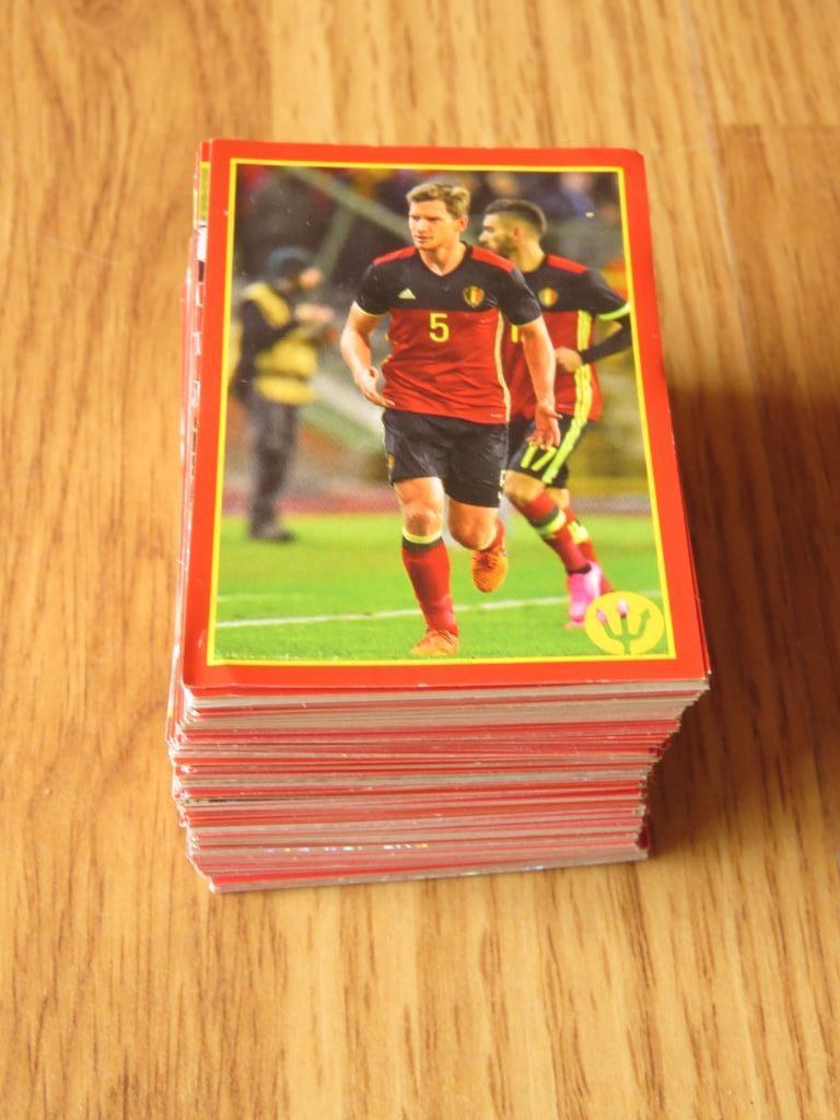 136 cartes a jouer Belgian Red Devils Carrefour, Overige supermarkten, Ophalen of Verzenden