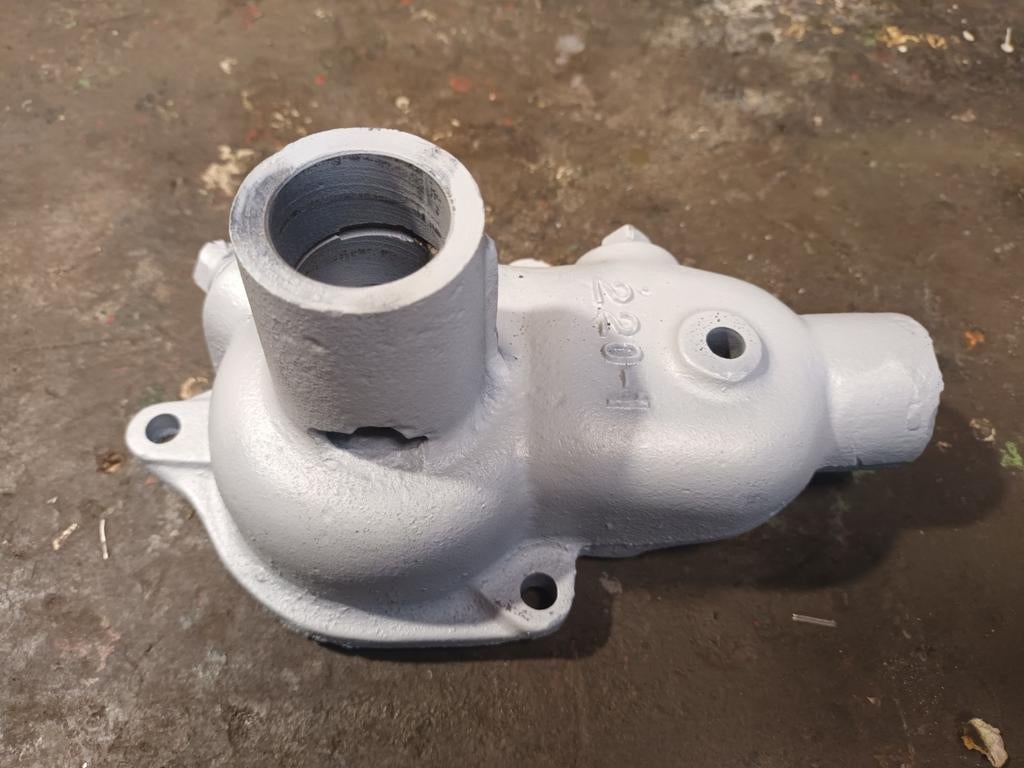 Corps de pompe à eau pour Jeep siege fraisé prêt à être in, Collections, Objets militaires | Seconde Guerre mondiale, Enlèvement ou Envoi