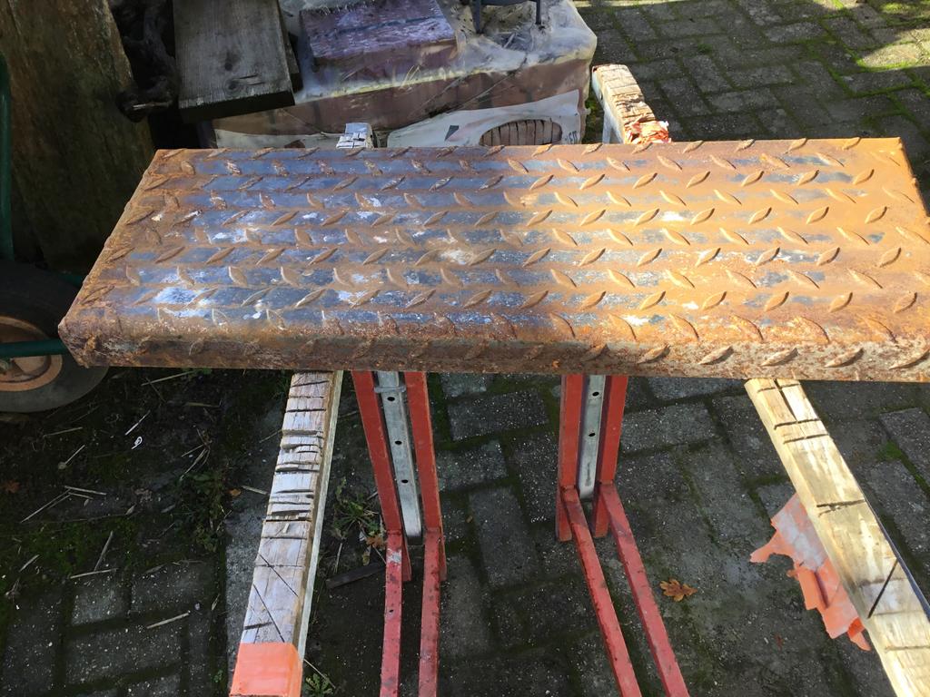 19 traptreden in traanplaat maat 65x22cm alles voor 370 euro, Enlèvement, Utilisé