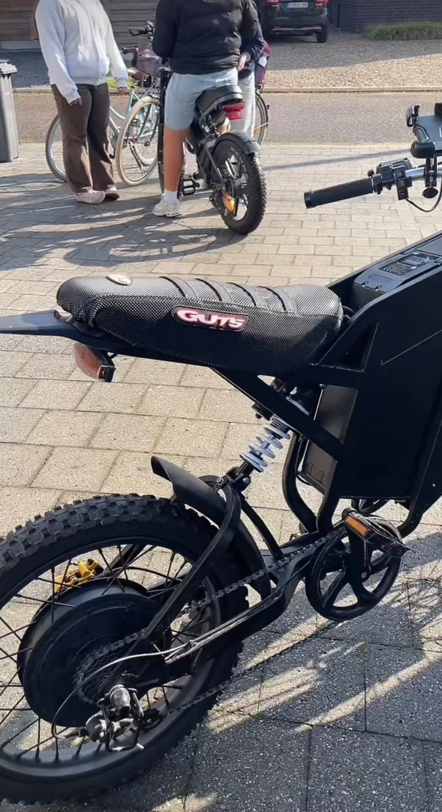 R6000, Vélos & Vélomoteurs, Enlèvement, Comme neuf