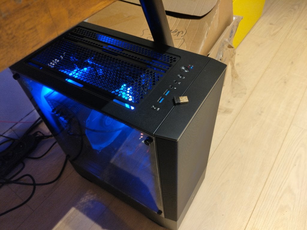PC GAMER COMPLET–RX7600–16GoRAM–1To SSD+2ToHDD négociable, Informatique & Logiciels, Le pc est monté avec différentes marques