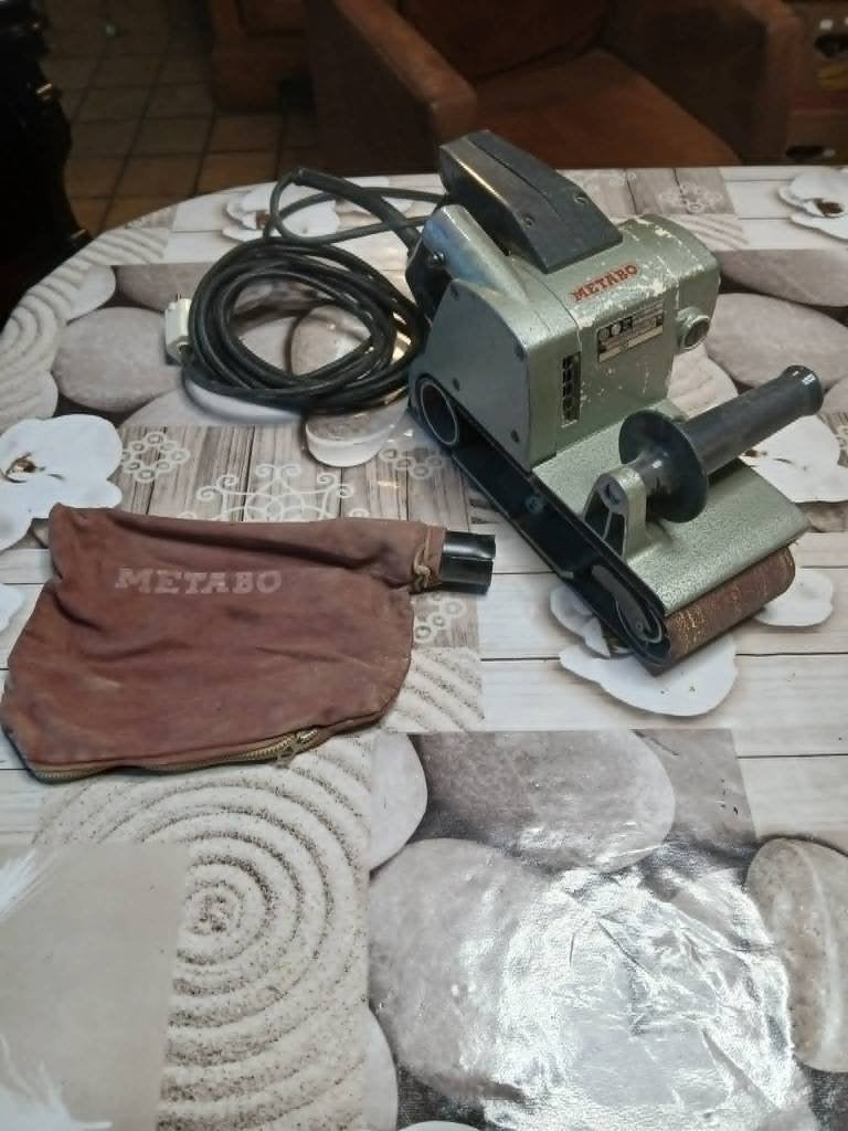 très grosse ponceuse à bande METABO, Enlèvement, Ponceuse à bande